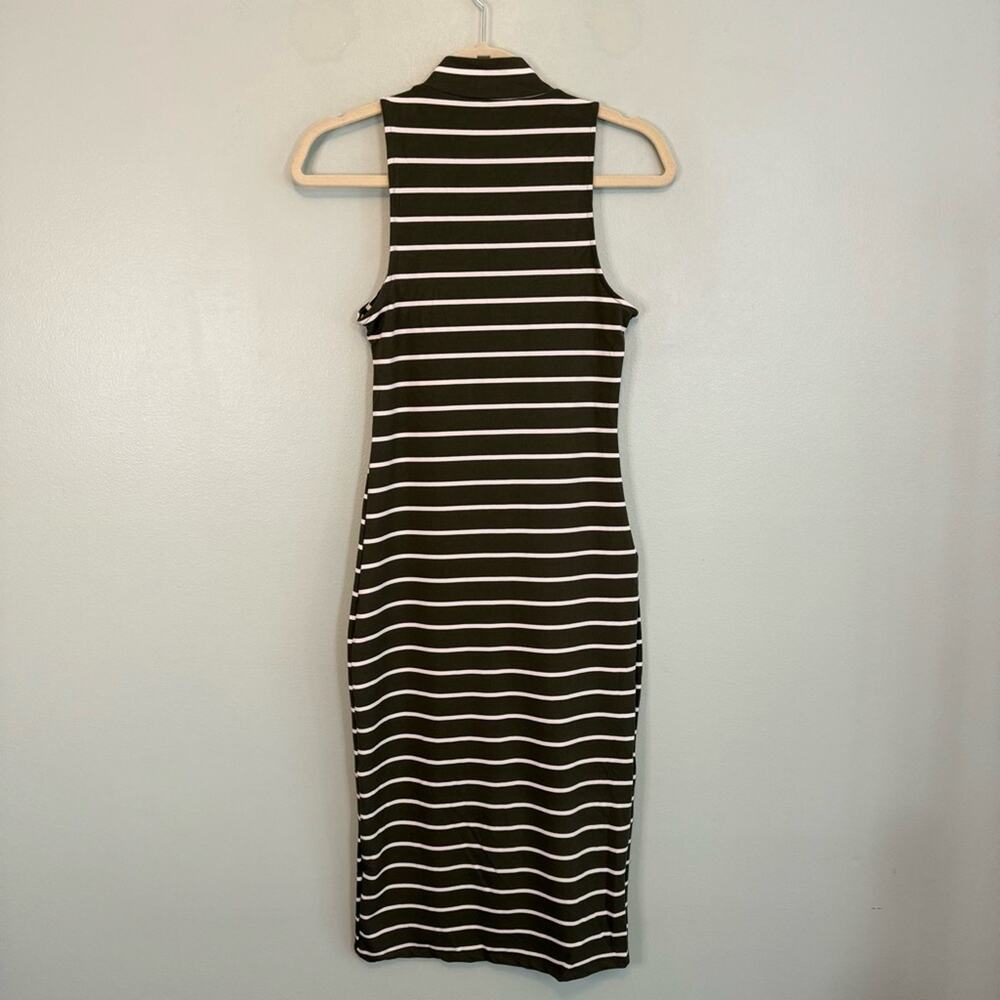 Capella Women's Sleeveless Mockneck Midi Green and White Bodycon Dress Size L - Picture 9 of 9